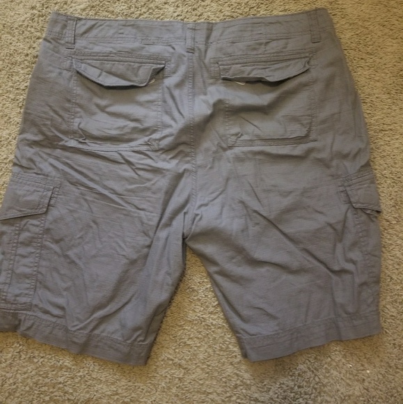 Cargo Shorts - Picture 3 of 3